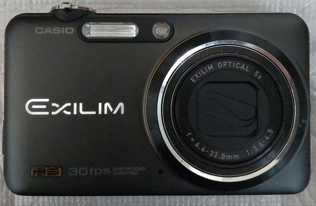 CASIO カシオ デジタルカメラ EXILIM EX-FC100 レトロ