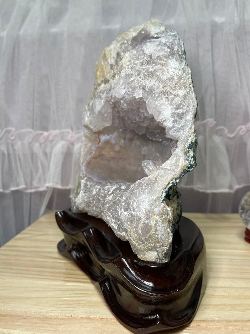 天然石 浄化 水晶ドーム クラスター ピンク系水晶ドーム観音様台座付き