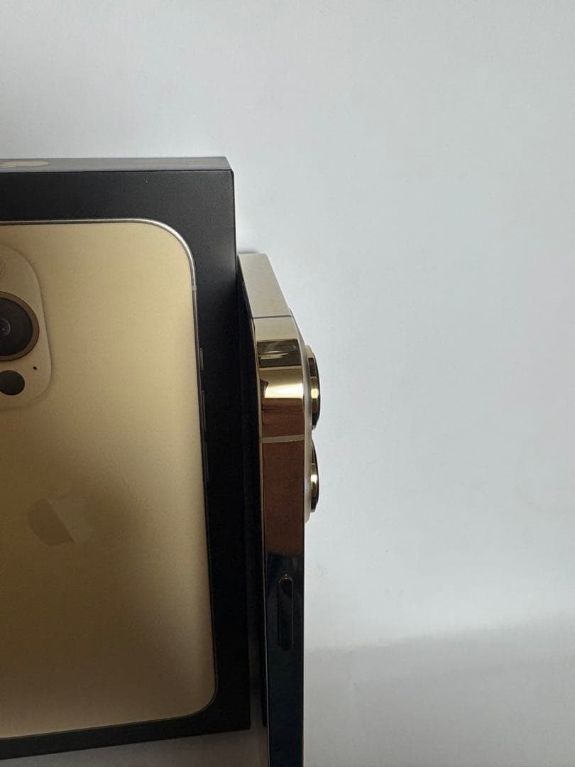 ［美品］iPhone13pro 256G バッテリー100%