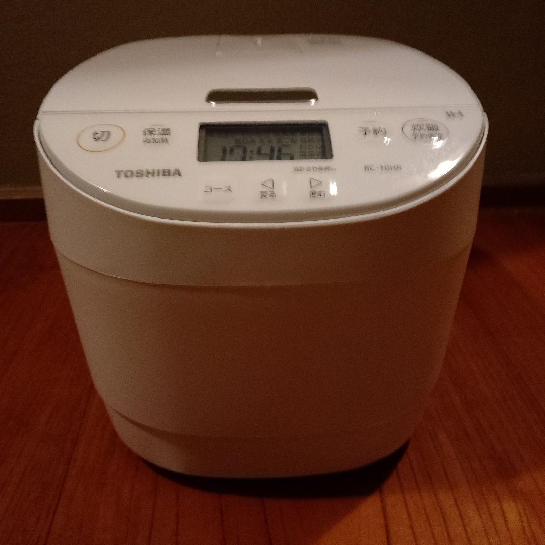美品 TOSHIBA IH炊飯器 RC-10HR 1.0L ホワイト 23年製