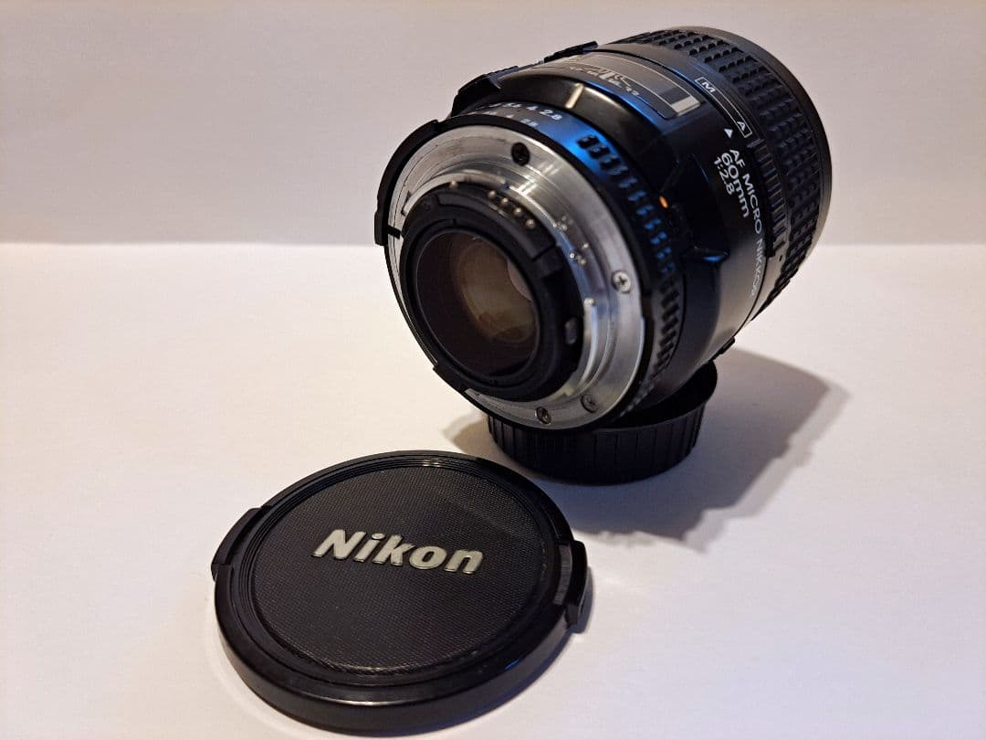 NIKON D300+MBD10+レンズ2本セット売り
