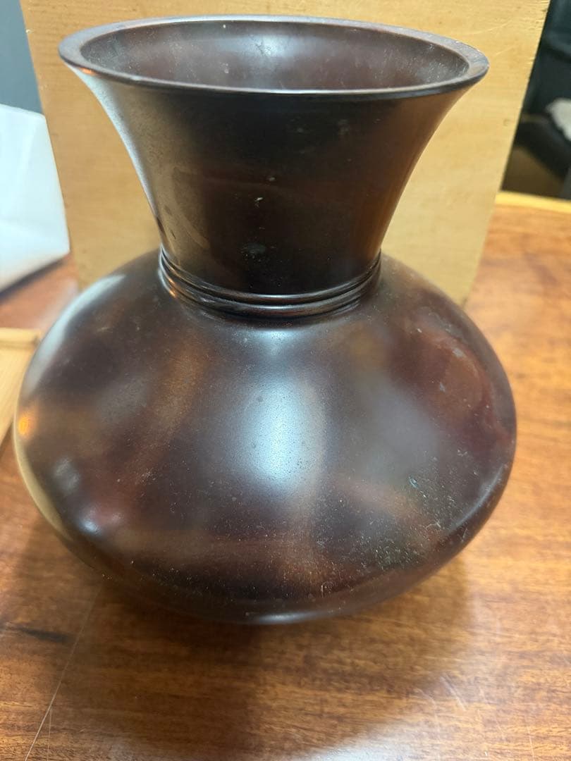 新品未使用　最高級　金属？花瓶　美術工芸