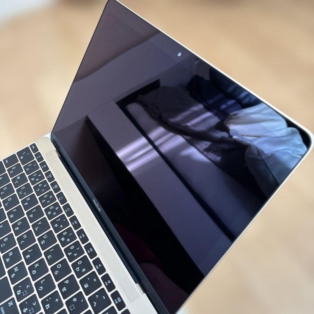 Apple MacBook 2016 ゴールド
