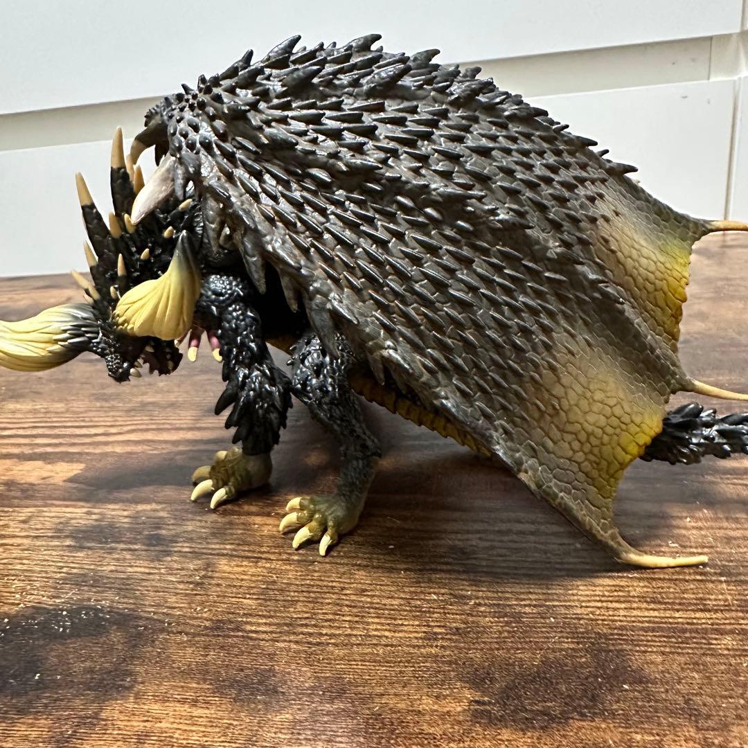 【美品】モンハン一番くじモンハン ネルギガンテ フィギュア 滅尽龍