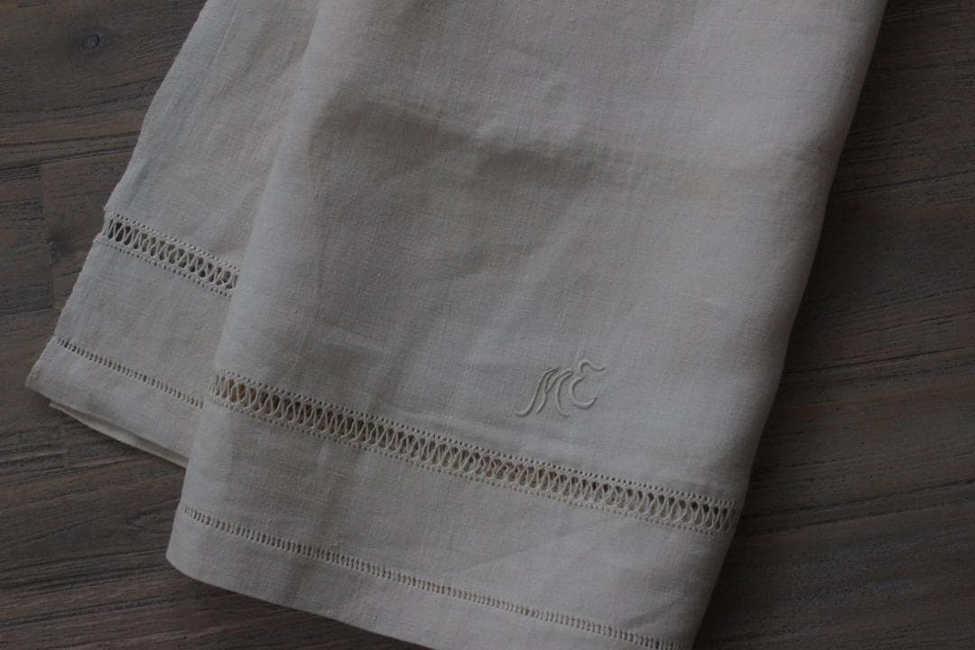 フランスリネン・フランスアンティークイニシャル入りマルチクロス