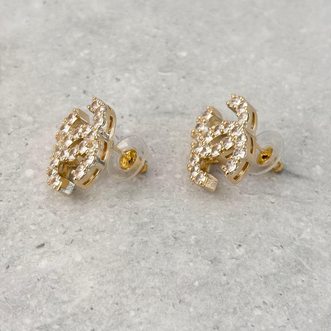 シャネル　ピアス　ビジュー　ノベルティ