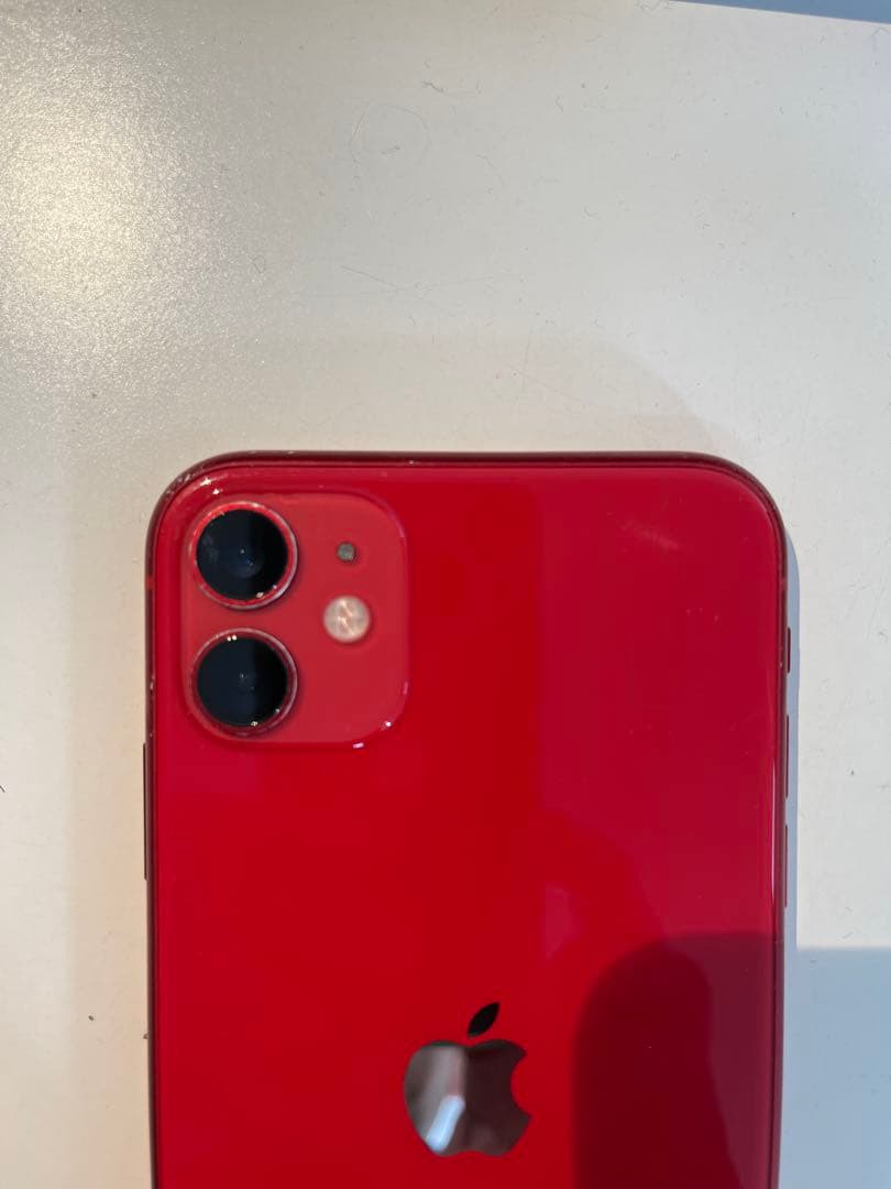 Apple iPhone 11 (Product Red) 本体