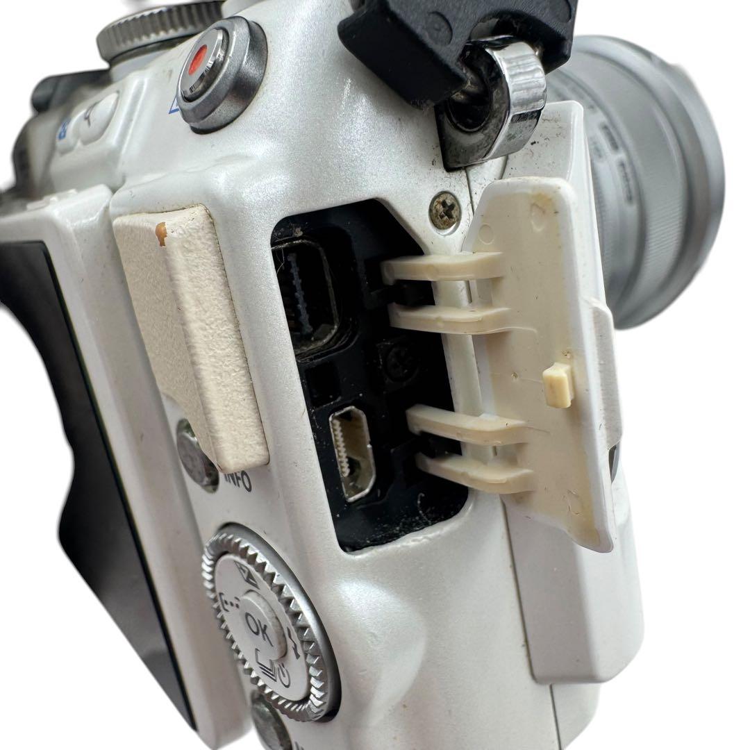 OLYMPUS PEN Lite E-PL6 ダブルズームキット ミラーレス