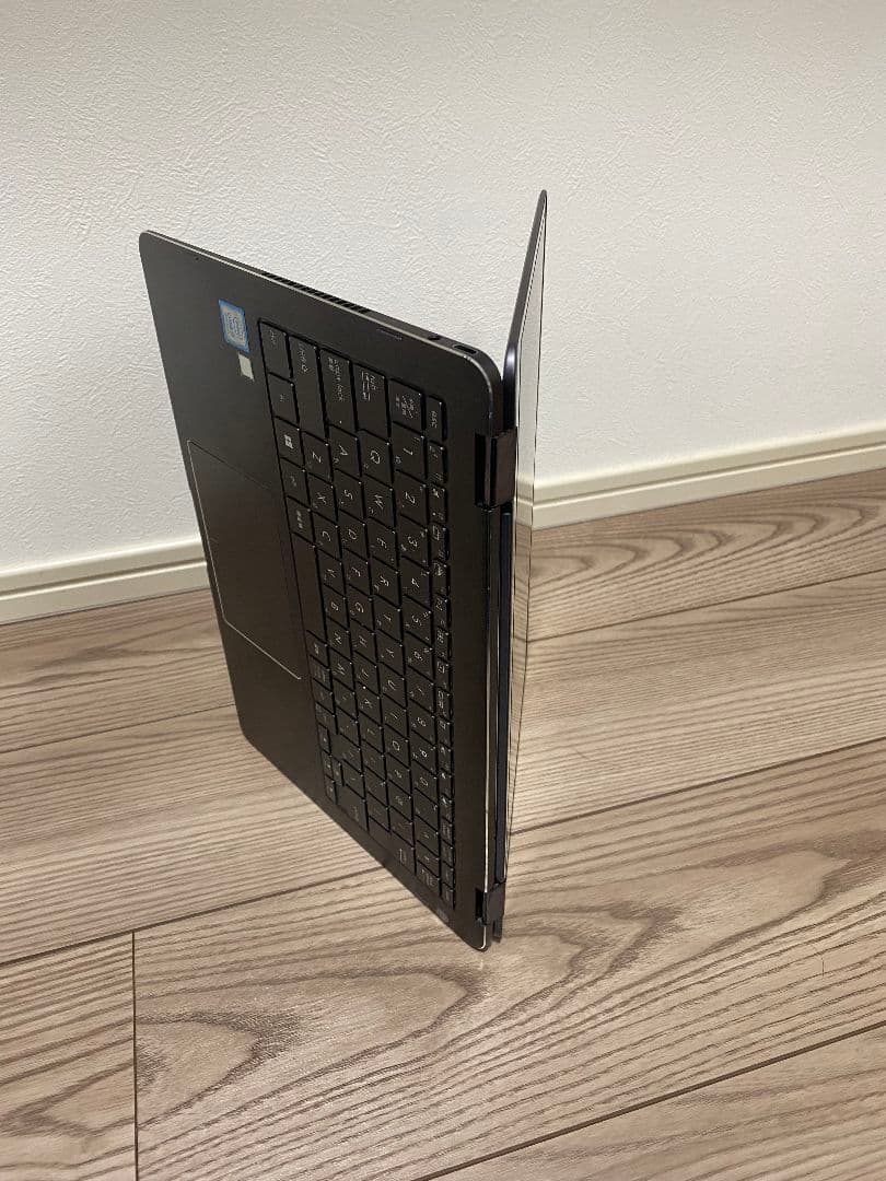 Windowsノート本体 ASUS UX370UAR