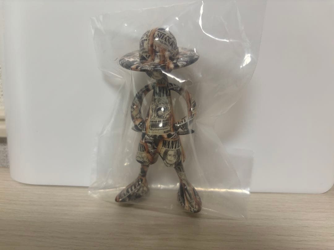 LUFFY's Vol.1 ルフィズ　 四皇手配書　40