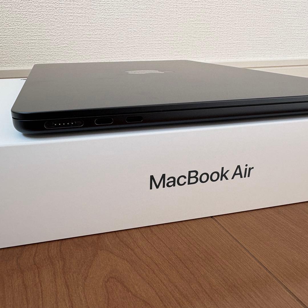 MacBook Air M3 13インチ 8GB 512GB