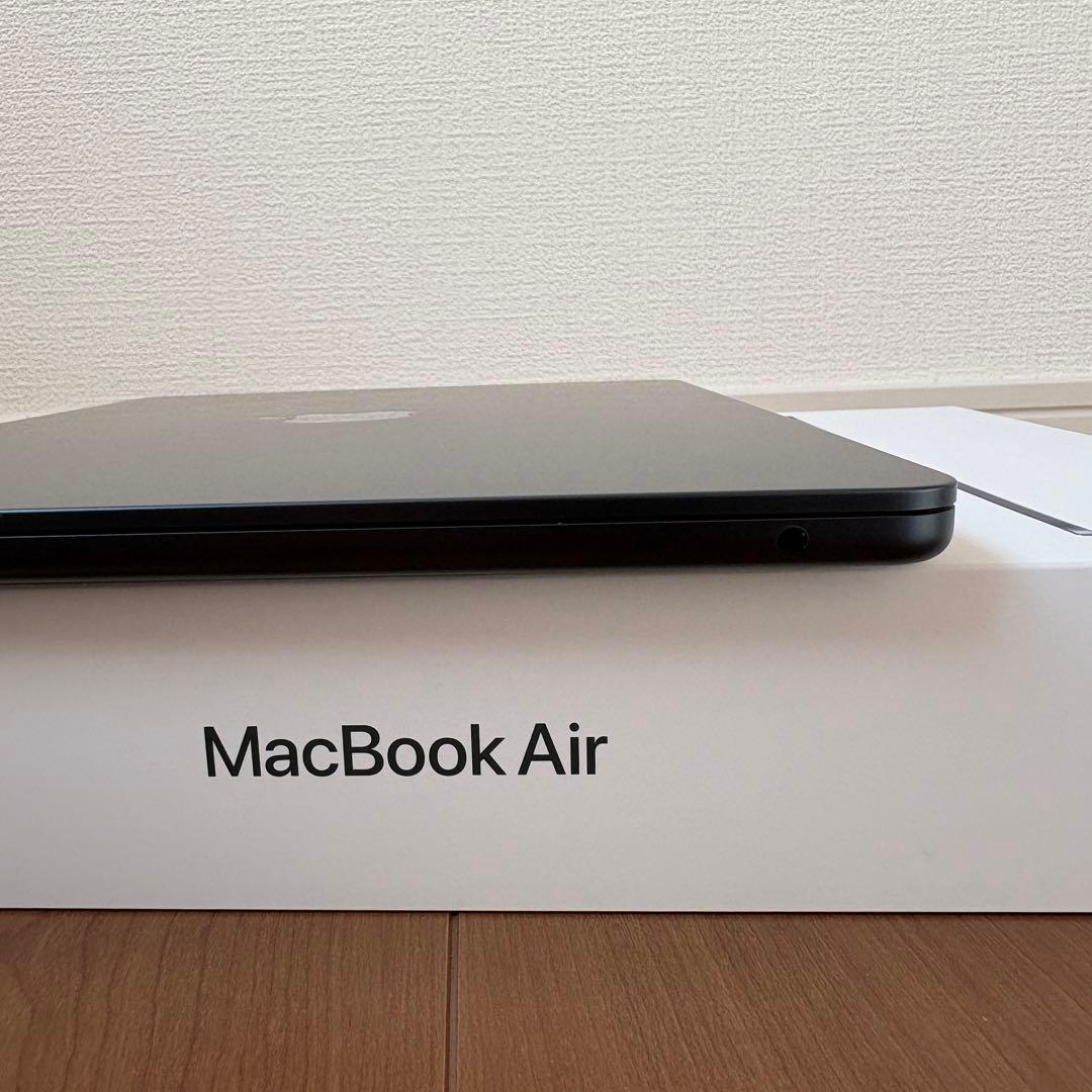 MacBook Air M3 13インチ 8GB 512GB