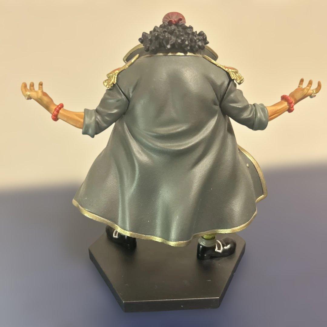 ワンピース フィギュアまとめ　8体セット【麦わらの一味、マルコ、黒ひげ】