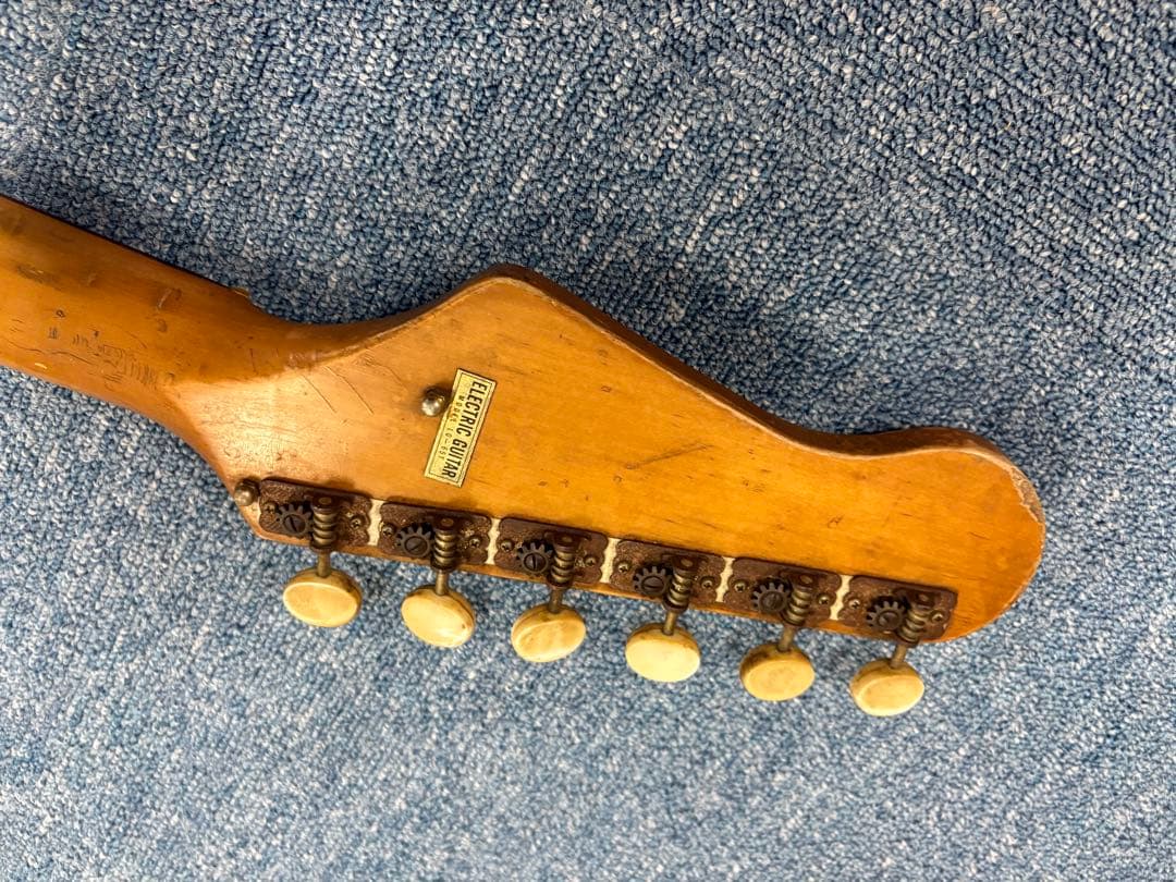 Guyatone LG-65T ビザール　エレキギター