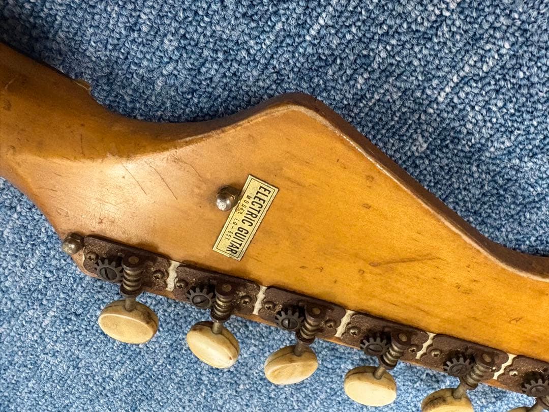 Guyatone LG-65T ビザール　エレキギター