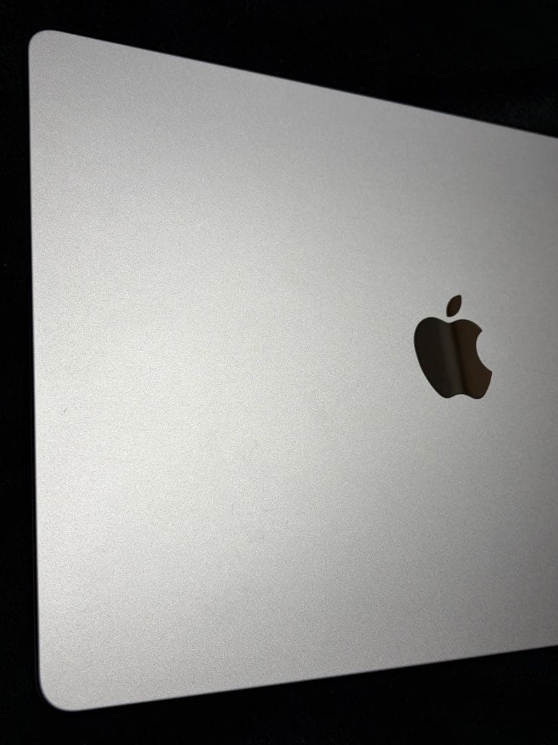 MacBook Air M3 15インチ シルバー