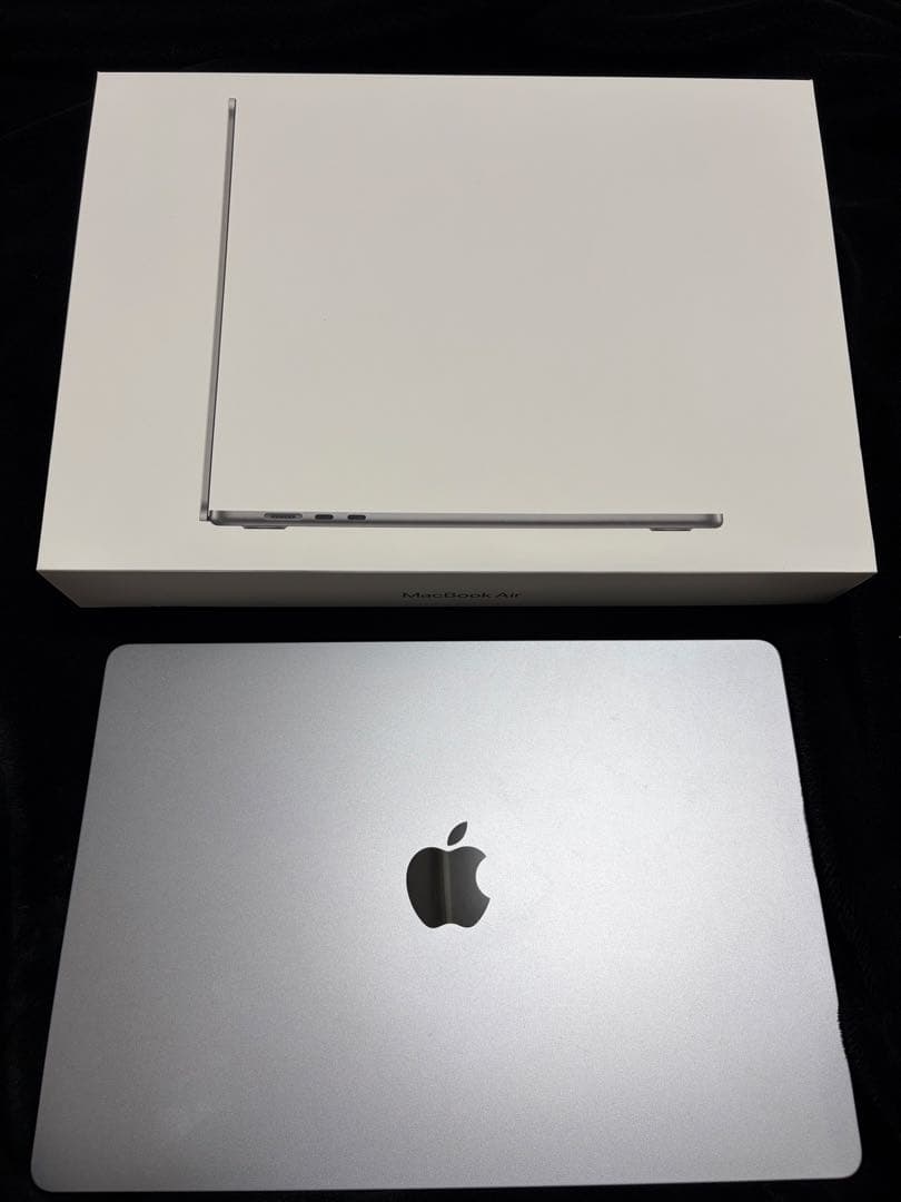MacBook Air M3 15インチ シルバー