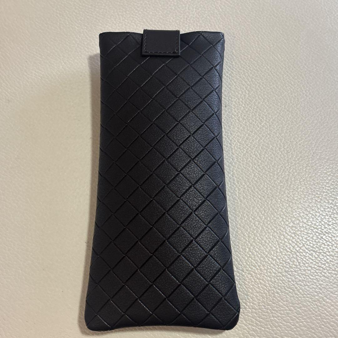 BOTTEGA VENETA ブラック レザー メガネケース