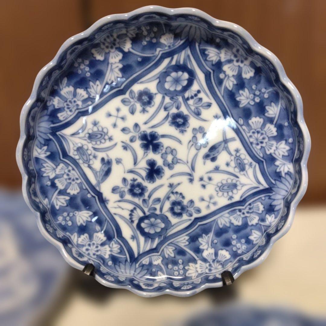 三洋陶器 　龍峰窯　染付更紗中皿揃　共箱付き