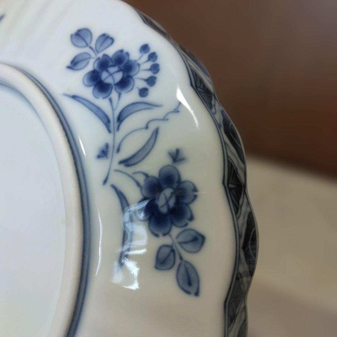 三洋陶器 　龍峰窯　染付更紗中皿揃　共箱付き