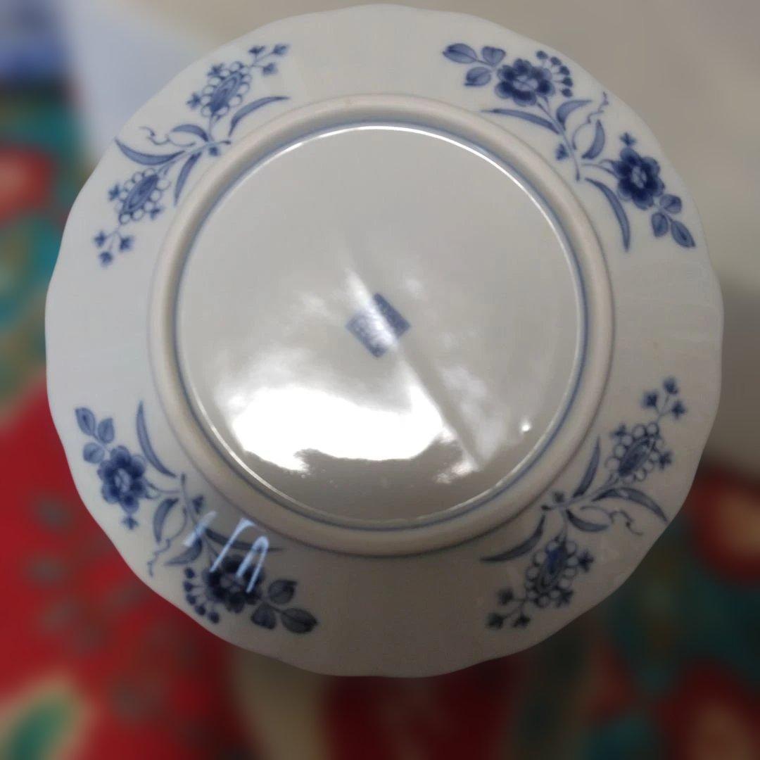 三洋陶器 　龍峰窯　染付更紗中皿揃　共箱付き