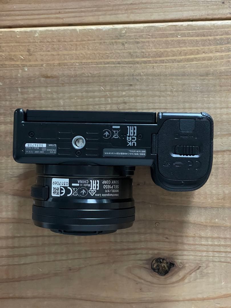 SONY ZV-E10 ミラーレスカメラ 4K 純正充電器付