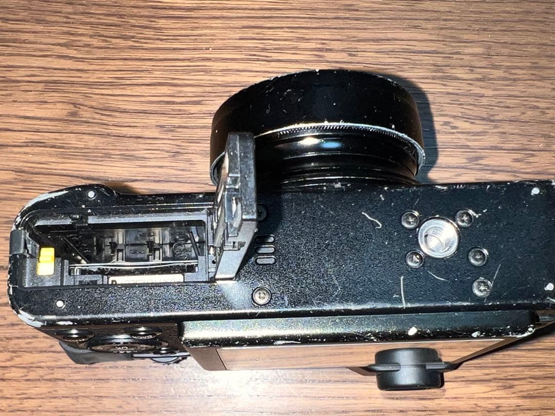 Fujifilm X10 コンパクトデジタルカメラ　富士フイルム　ジャンク