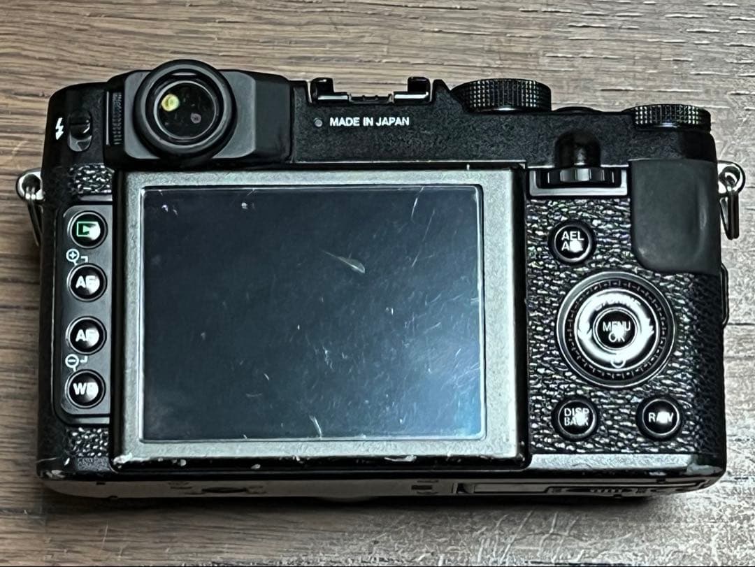 Fujifilm X10 コンパクトデジタルカメラ　富士フイルム　ジャンク