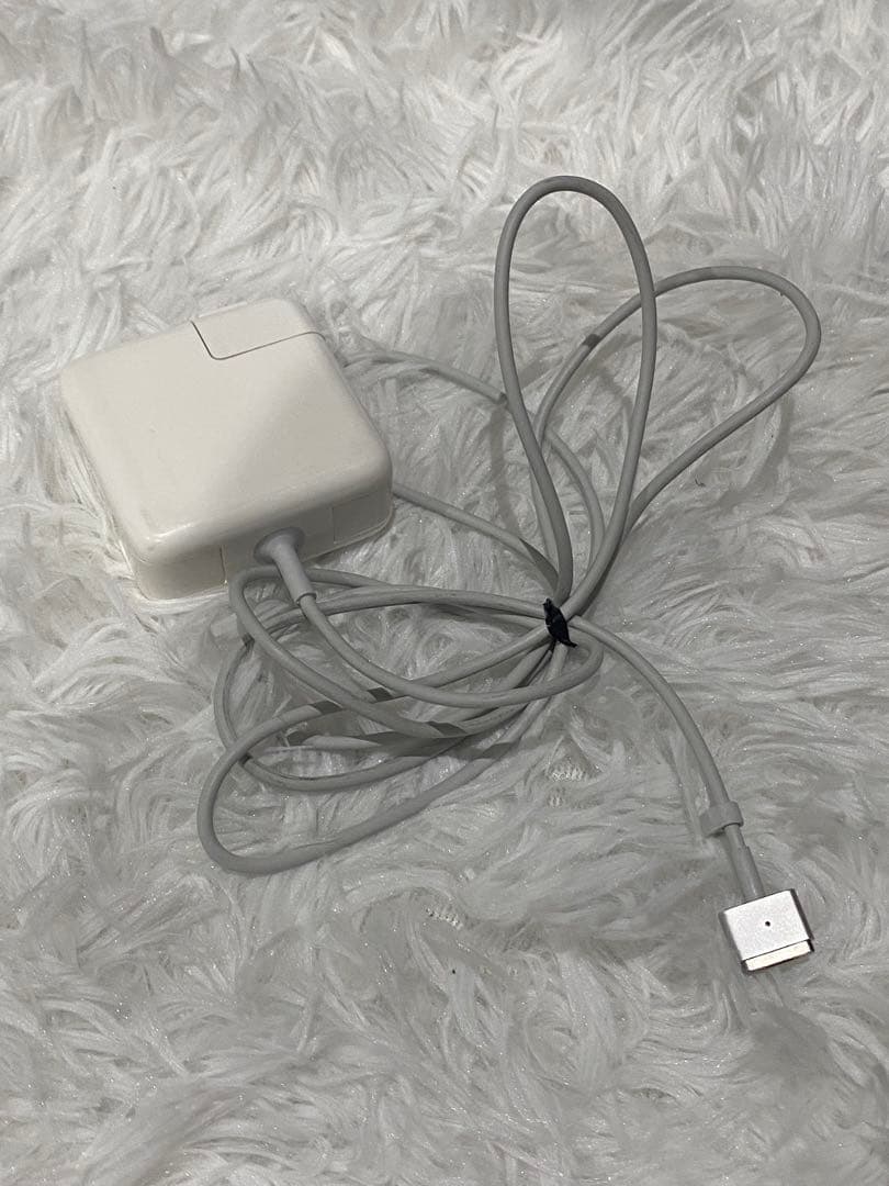 Apple MacBook Air 13インチ（2017年モデル）A1466