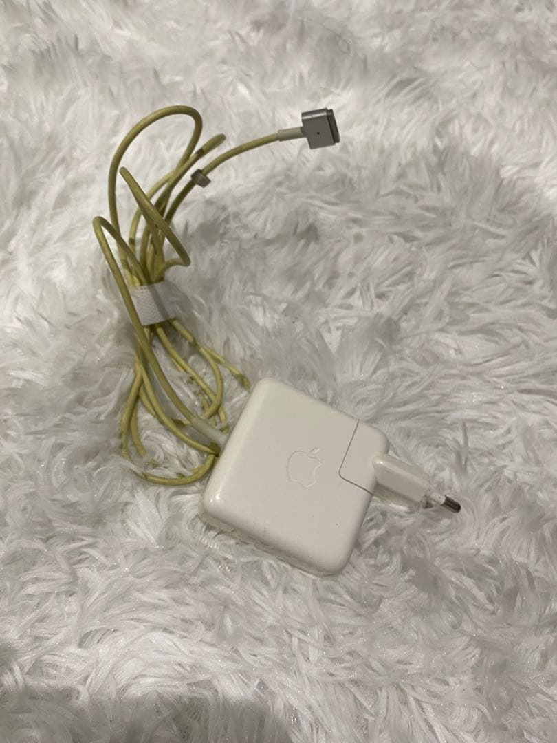 Apple MacBook Air 13インチ（2017年モデル）A1466