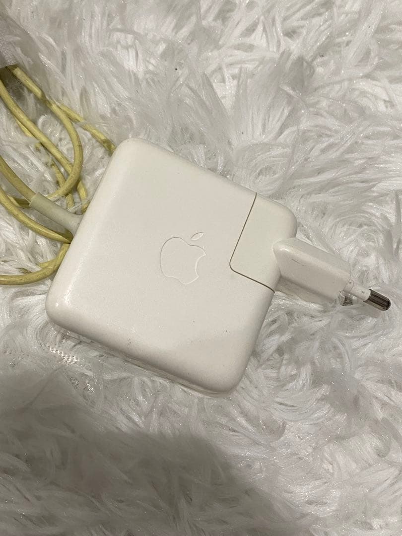 Apple MacBook Air 13インチ（2017年モデル）A1466