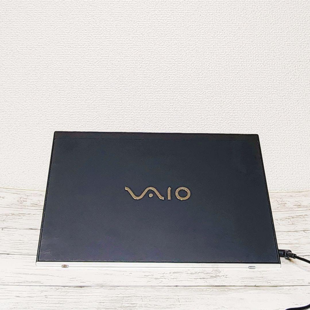 1台限り！VAIO 第8世代Corei3 薄型コンパクトノートパソコン SSD