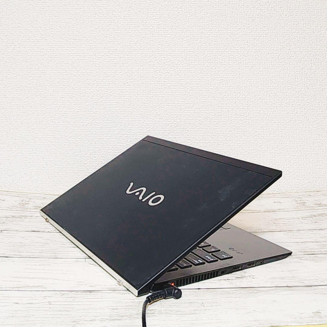 1台限り！VAIO 第8世代Corei3 薄型コンパクトノートパソコン SSD