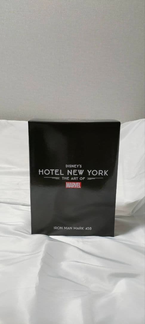 Paris DISNY'S HOTEL アイアンマン マーク45 フィギュア