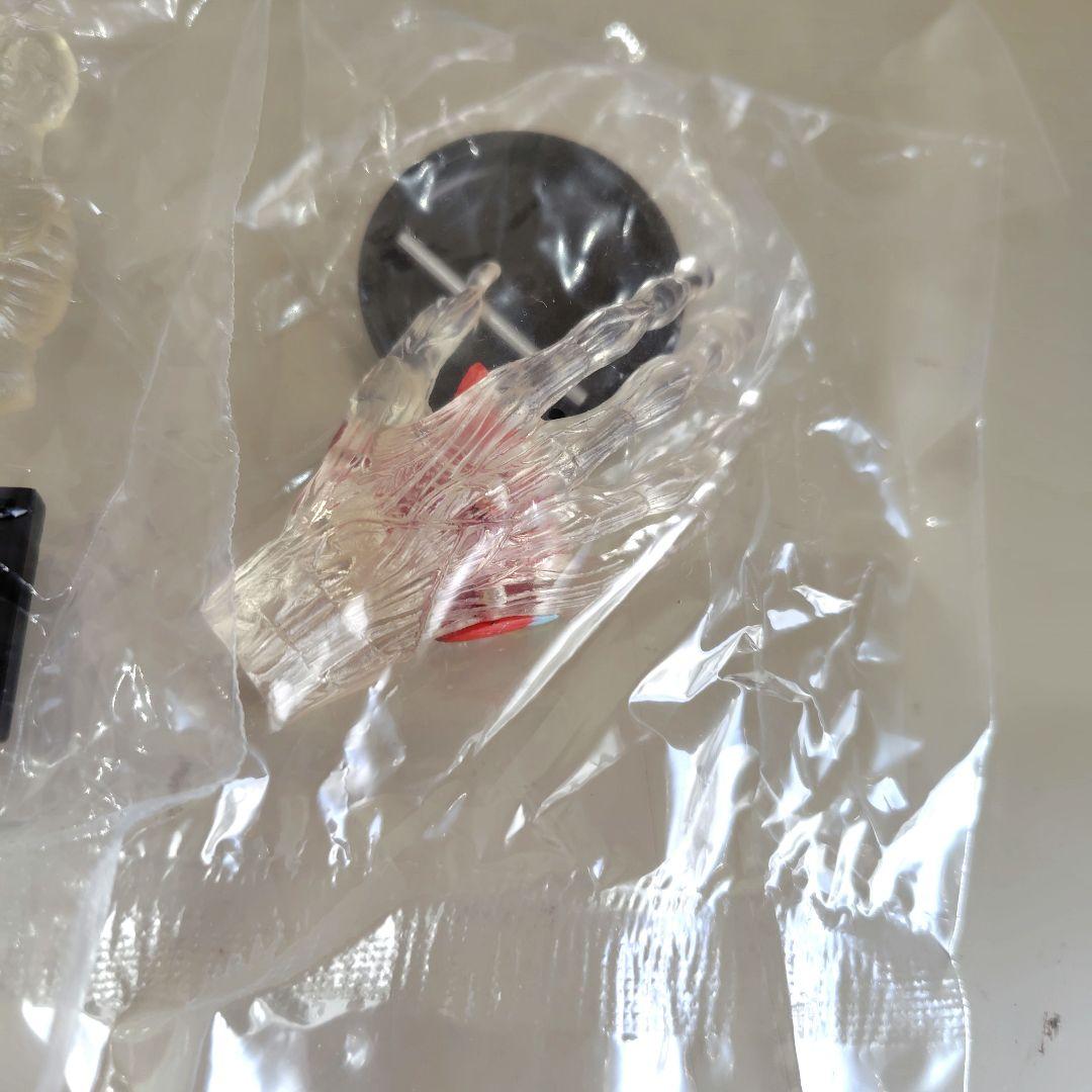 カプセルトイ　ユージン　yujin こどもの図鑑　人体解剖図鑑　2