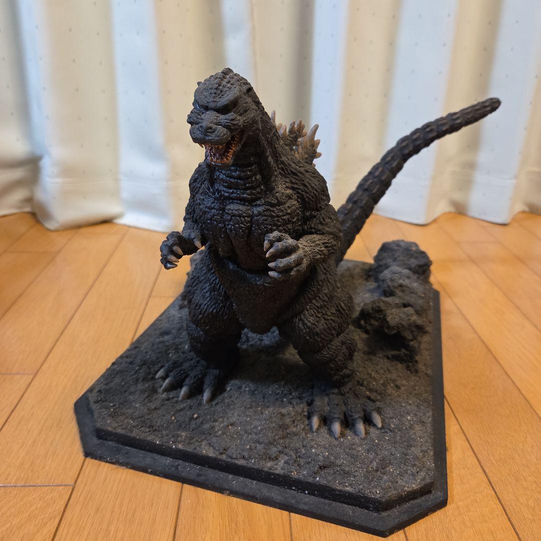 ゴジラ フィギュア 約30cm