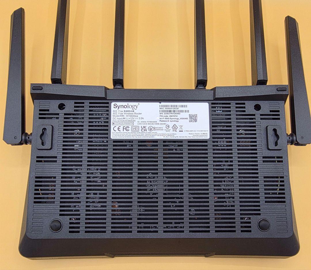 Synology RT6600ax トライバンドWi-Fi 6ルーター ①