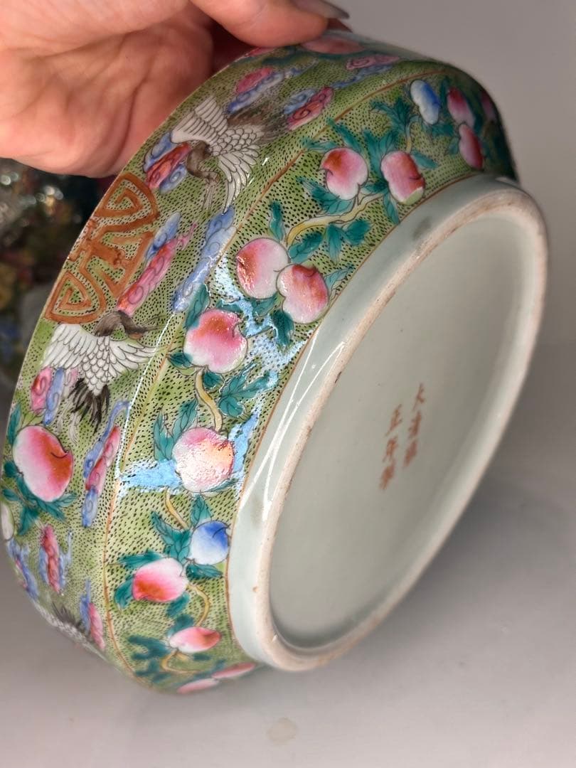 大清雍正年製 款 色絵 蓋物 果子器 菓子器 中国古美術 清代 蓋盒 鶴と花