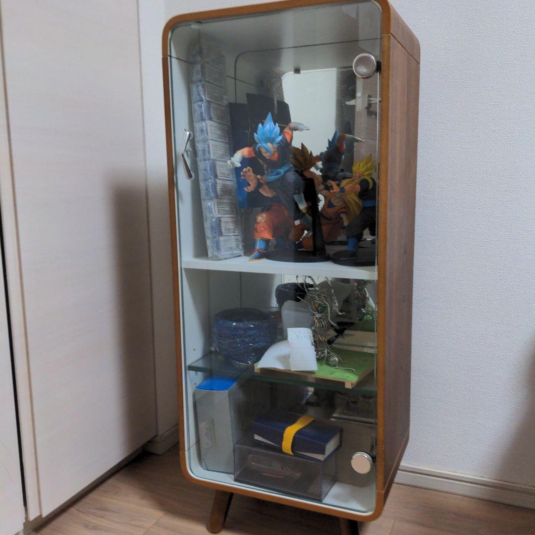 ガラスホビーラック