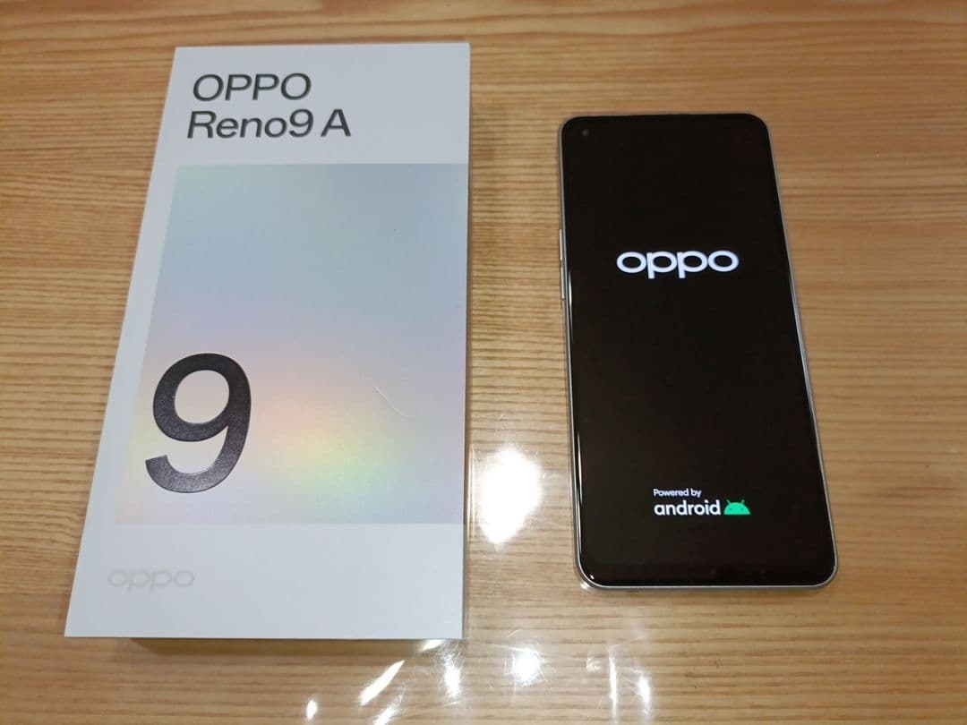 OPPO Reno9 A ムーンホワイト 本体　★美品★