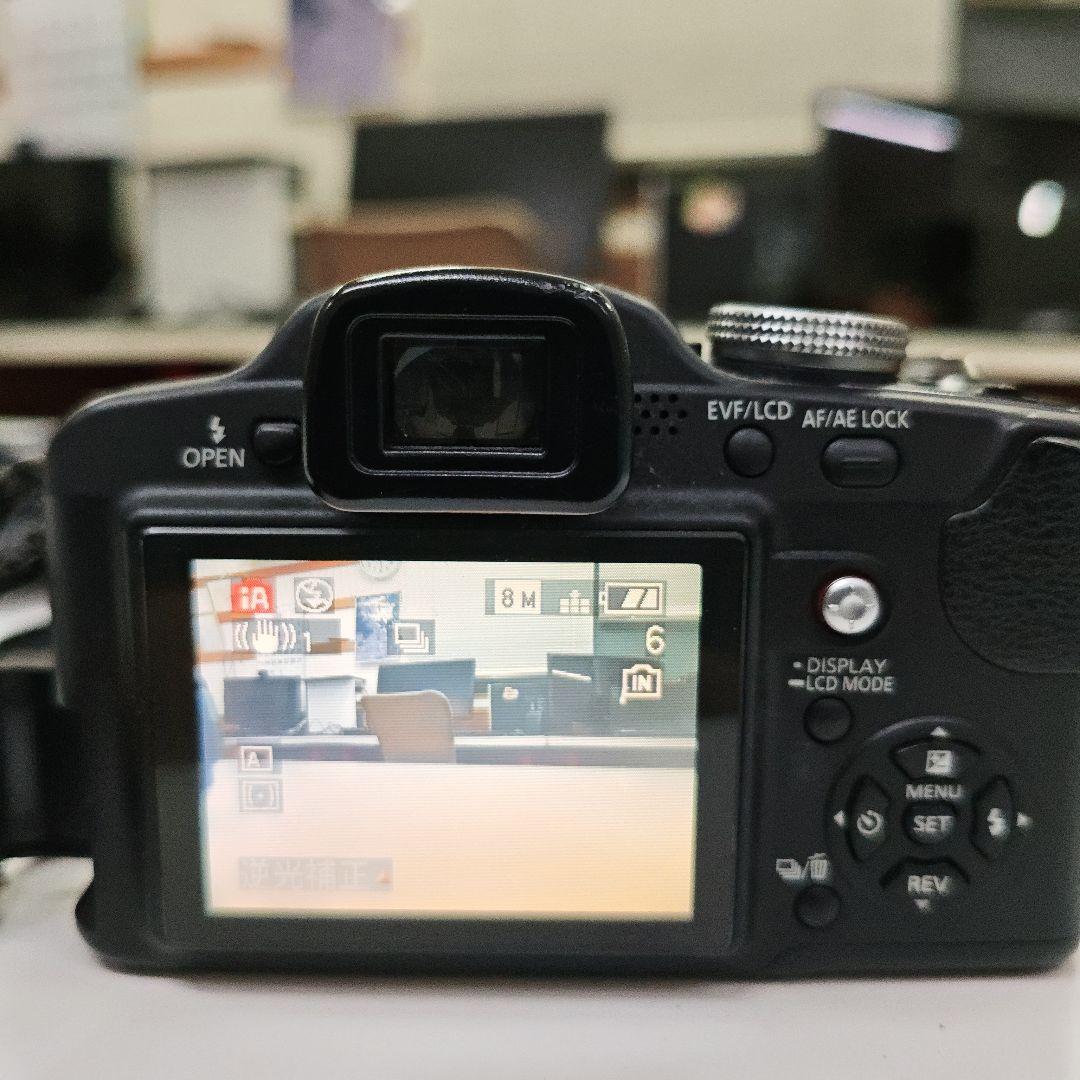 Panasonic DMC-FZ18 デジタルカメラ