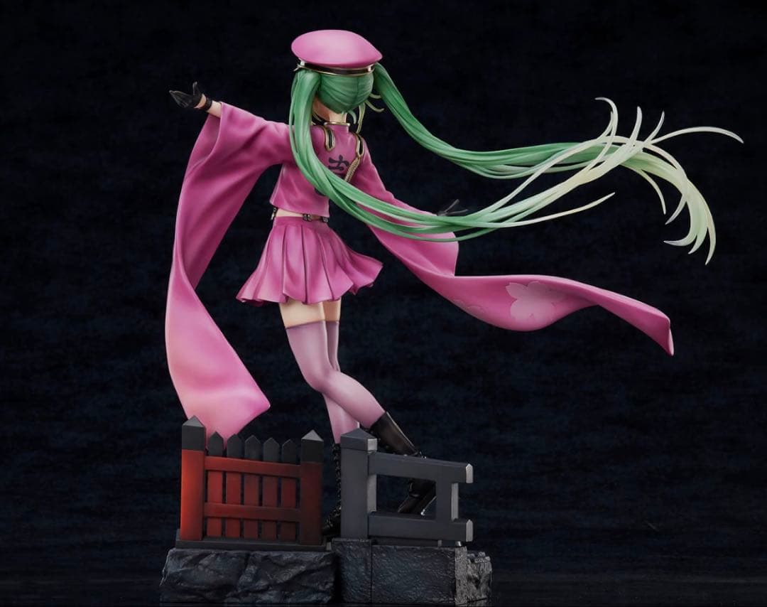 完全受注限定品　初音ミク 千本桜 10th Anniversaryフィギュア