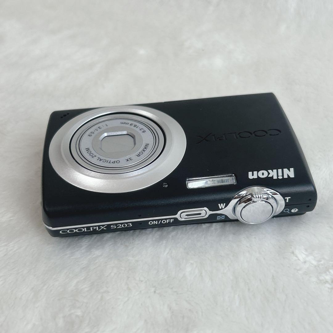 ✨未使用級✨ Nikon COOLPIX S203 コンパクトデジタルカメラ