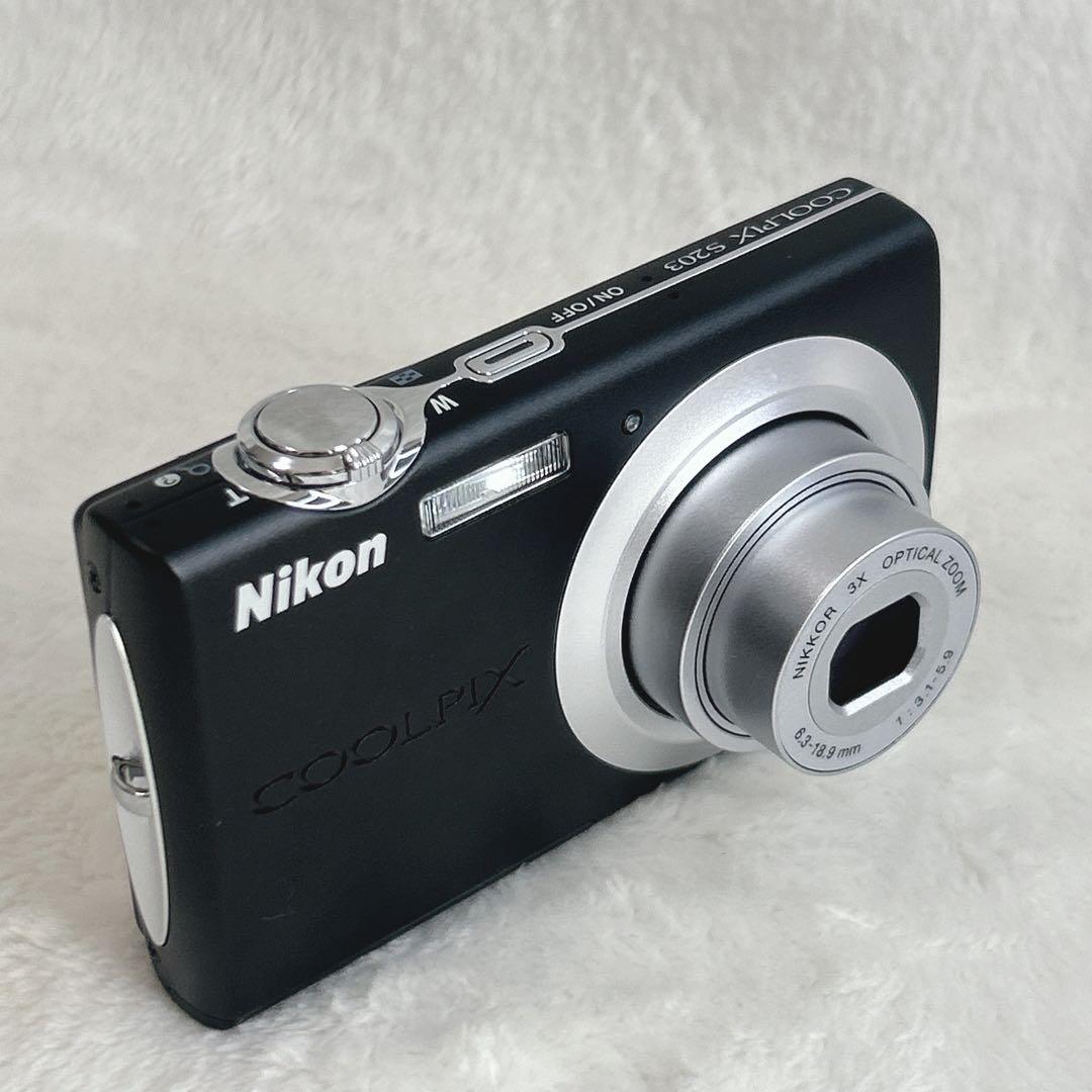 ✨未使用級✨ Nikon COOLPIX S203 コンパクトデジタルカメラ