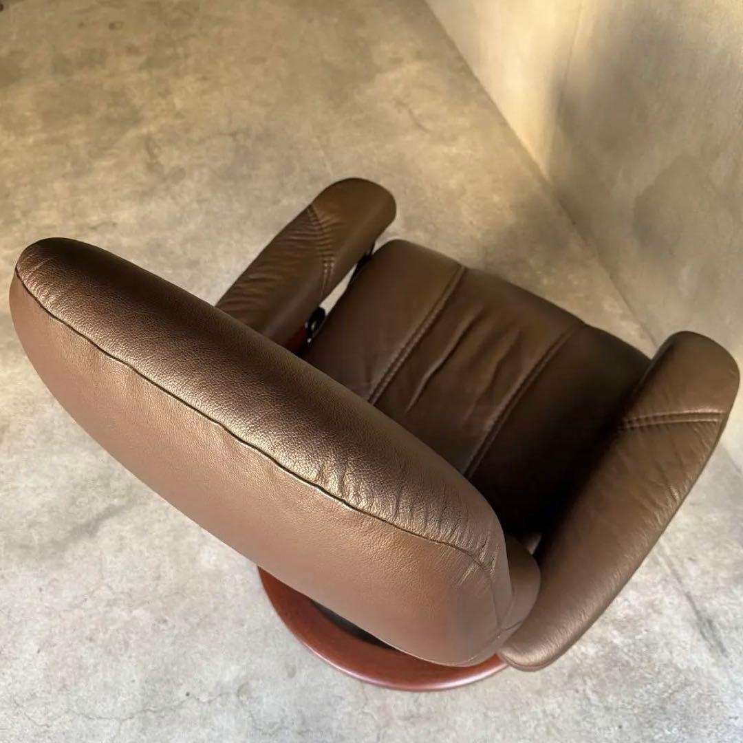 極美品　EKORNES エコーネス コンサル ストレスレスチェア オットマン付き