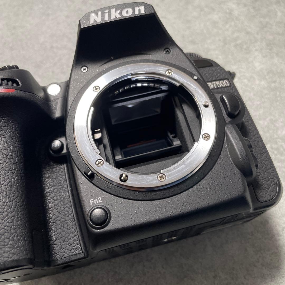 ★超美品★ Nikon ニコン D7500 ボディ 即日発送いたします