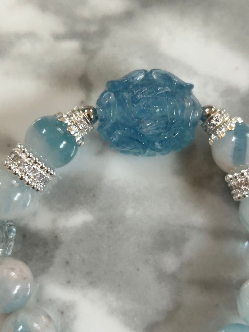 アクアマリン、アクアマリンシリカのブレスレット