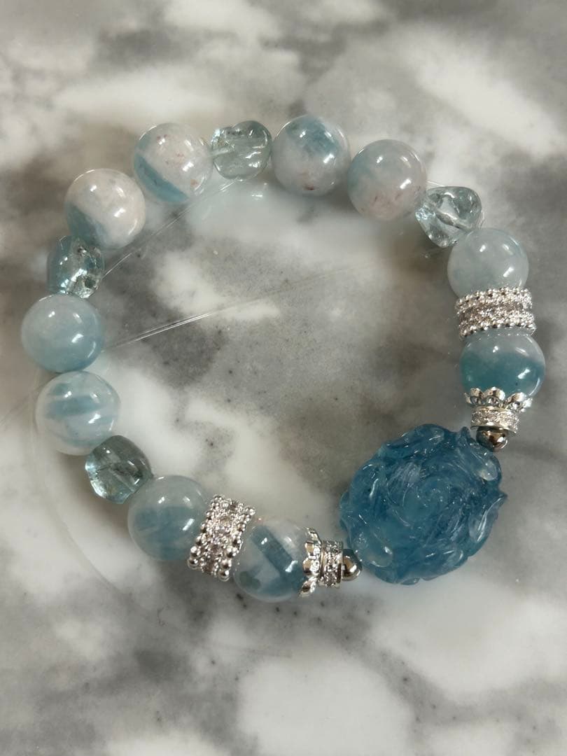 アクアマリン、アクアマリンシリカのブレスレット