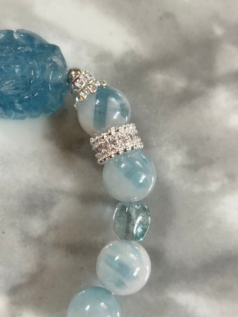 アクアマリン、アクアマリンシリカのブレスレット
