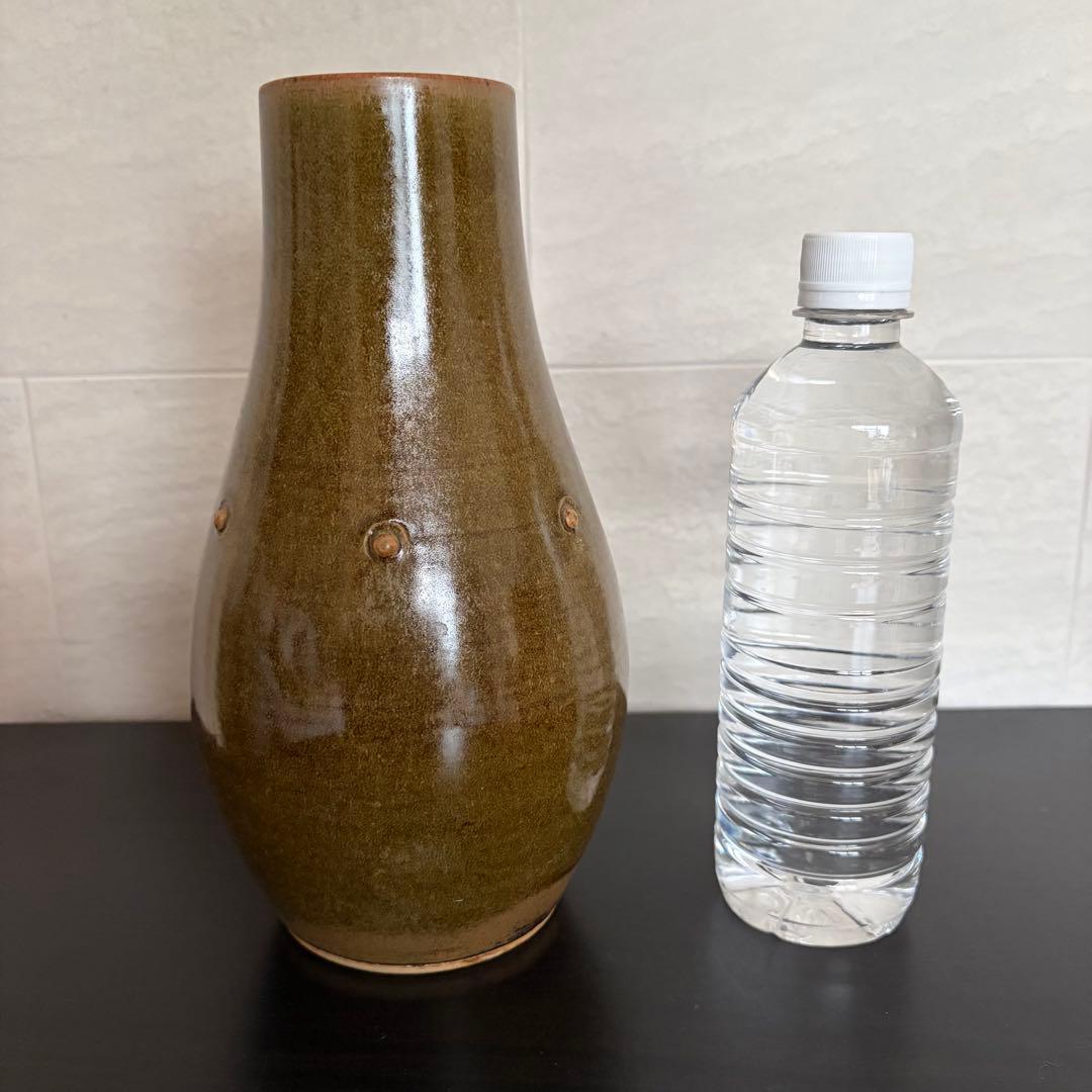 【名工】京焼 新開寛山 鉄釉 花瓶 共箱付（日展会員・参事 故人）